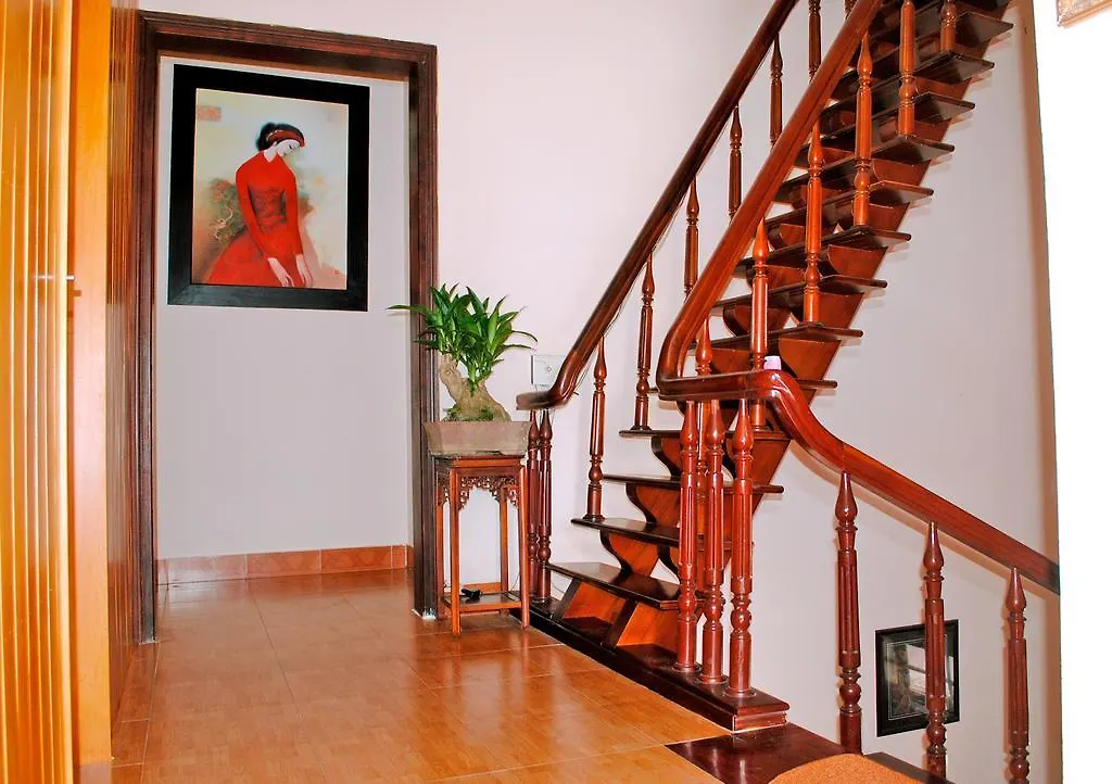 Golden Leaf Homestay ホイアン