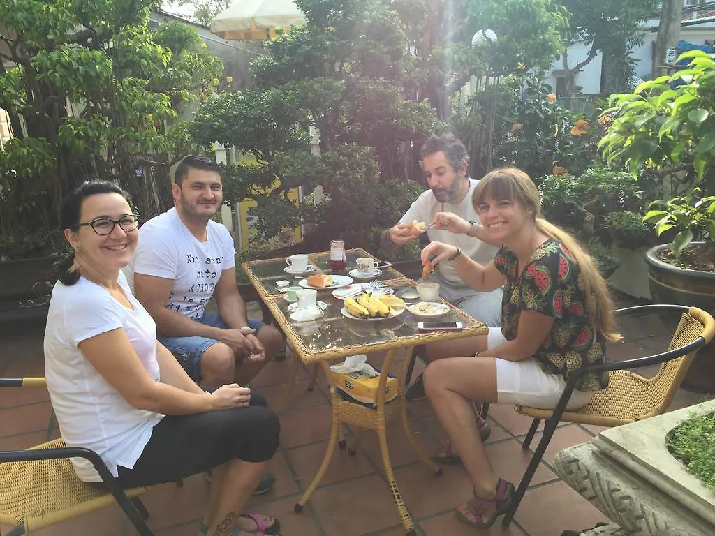 Golden Leaf Homestay Hoi An Vietnam